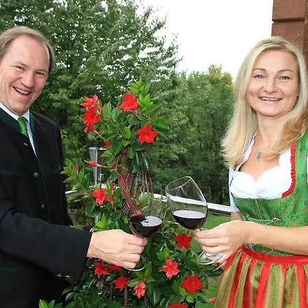 Inn Leibenfelderstub'n 3*